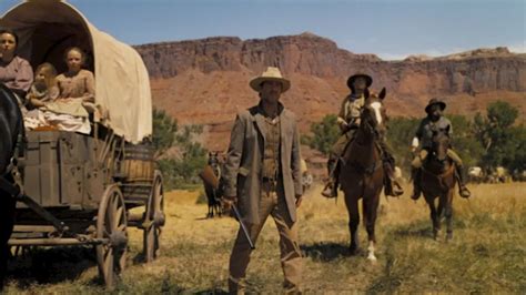'Horizon' review: Kevin Costner serves up an overstuffed Western .